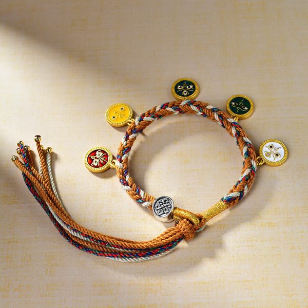 1724138367_aa0674db-ffc3-4b0e-a0de-b4e386930cb7.jpg Five Gods of Wealth Bracelet – Feng Shui Prosperity Lucky Charm