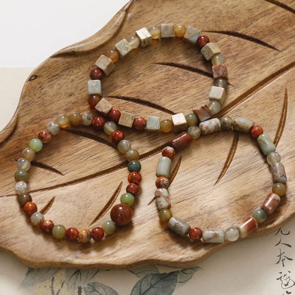 1727183060_a41931ef-382c-49d6-974a-78a5f911b277.jpg Prosperity Energy Bracelet – Shoushan Stone & Red Agate