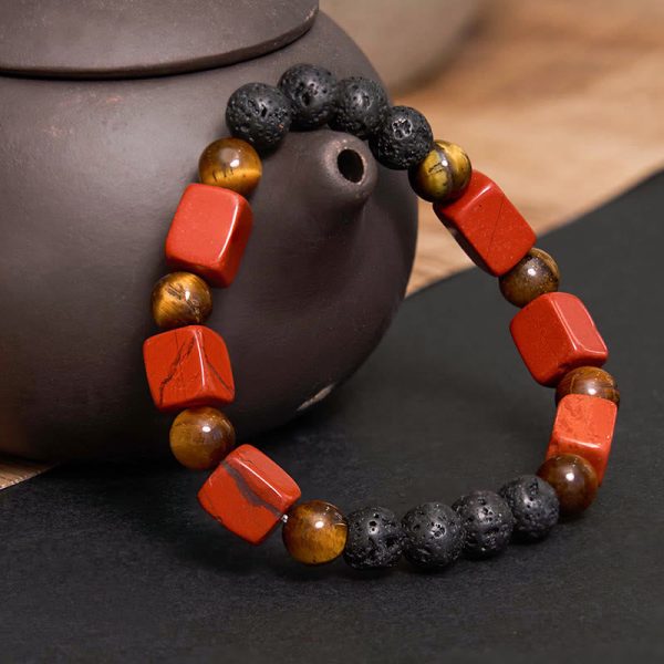 1728977528_7a1205aa-f561-471a-b15d-9fc2ef5eee32.jpg lava stone tiger eye protection bracelet detail