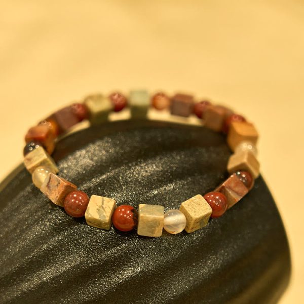 1729569250_679bc424-6c80-45b8-860e-32e272c7e64f.jpg Prosperity Energy Bracelet – Shoushan Stone & Red Agate