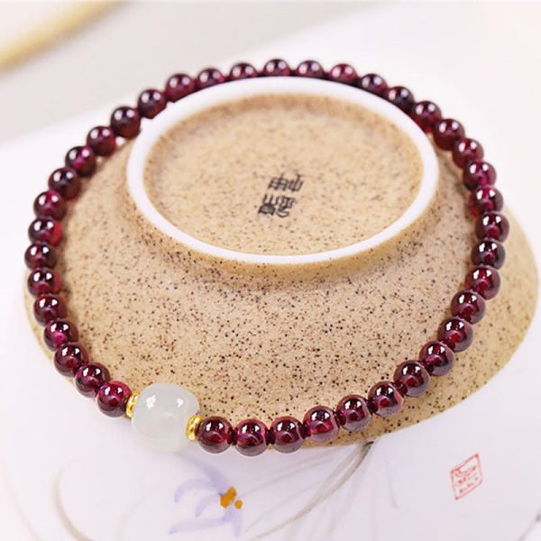4935a564-378f-4ae0-a3fc-4b7a23773a9f_d8a74a6a-a960-4938-ae1c-fdf4e4b4e1c4.jpg Crystal Bracelet Energy & Balance Energy – Energy & Balance
