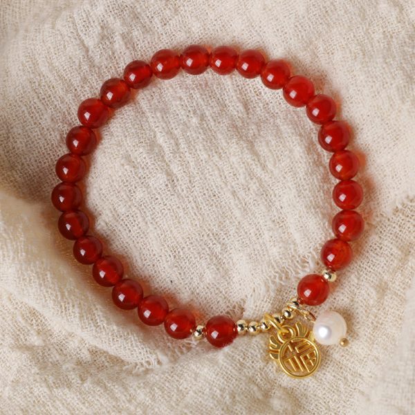 Red Agate Peace Coin Bracelet – Protection & Luck Energy